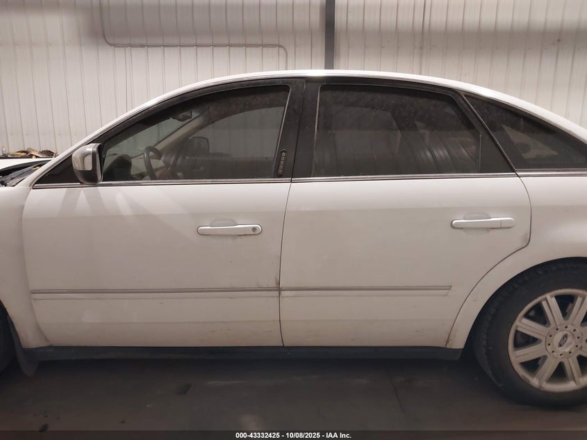 2005 Ford Five Hundred Limited VIN: 1FAHP25145G114230 Lot: 43332425