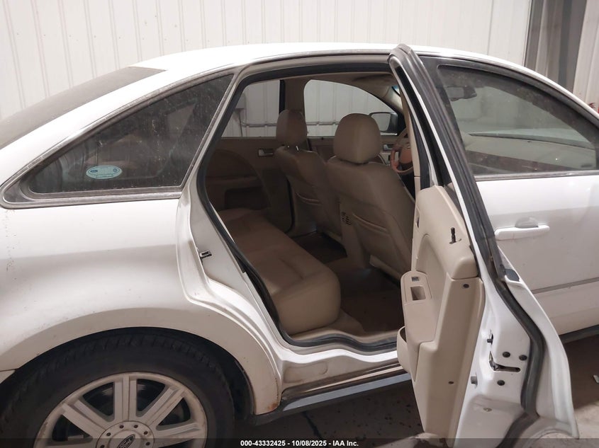 2005 Ford Five Hundred Limited VIN: 1FAHP25145G114230 Lot: 43332425