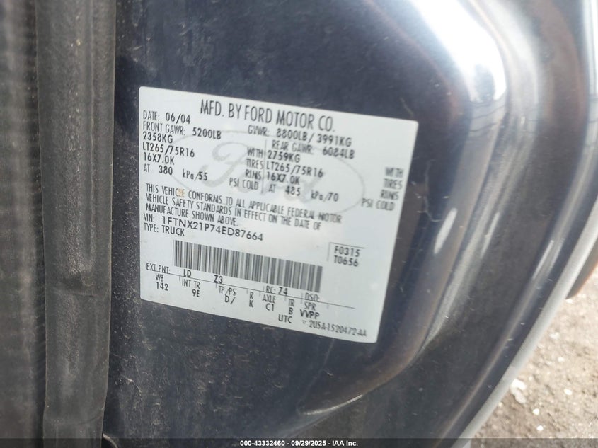 2004 Ford F-250 Lariat/Xl/Xlt VIN: 1FTNX21P74ED87664 Lot: 43332460