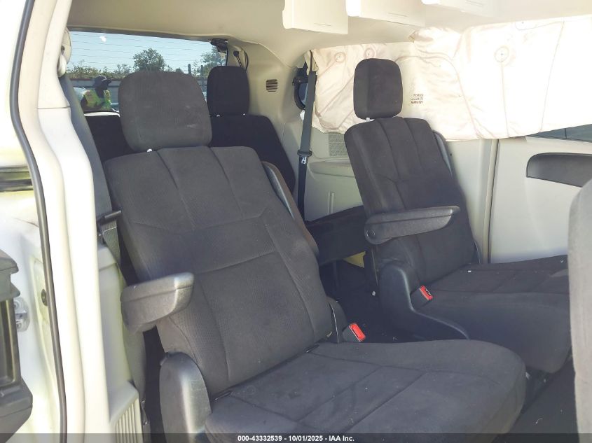 2011 Chrysler Town & Country Touring VIN: 2A4RR5DGXBR733855 Lot: 43332539