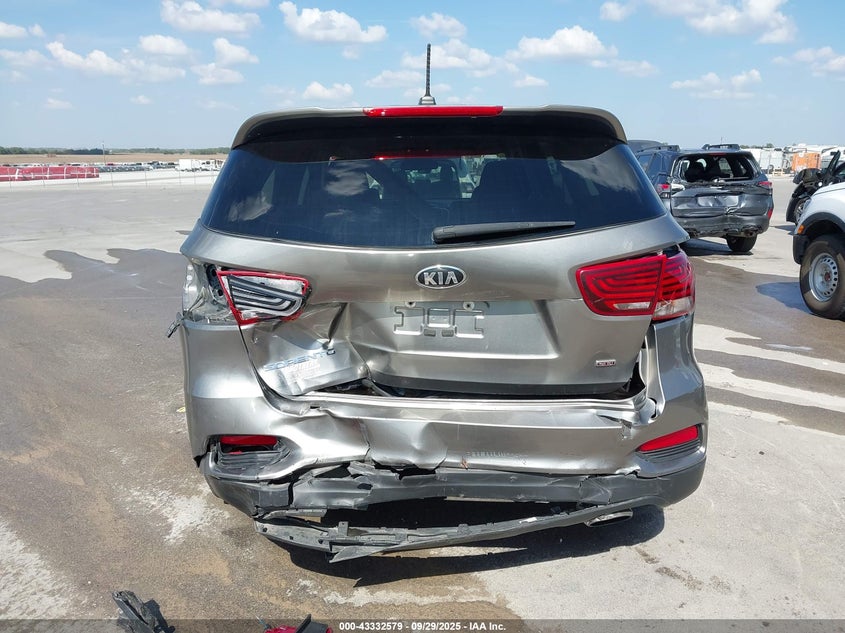 2019 Kia Sorento 2.4L L VIN: 5XYPG4A35KG471200 Lot: 43332579