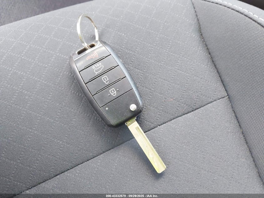 2019 Kia Sorento 2.4L L VIN: 5XYPG4A35KG471200 Lot: 43332579