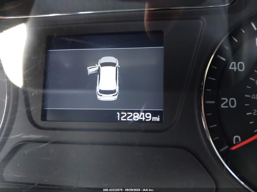 2019 Kia Sorento 2.4L L VIN: 5XYPG4A35KG471200 Lot: 43332579