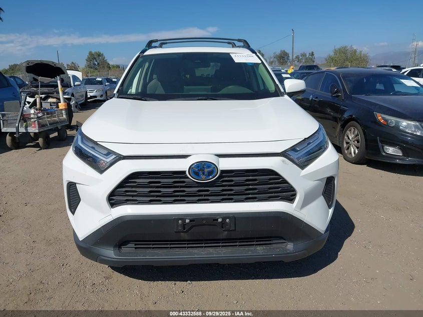 2024 Toyota Rav4 Hybrid Xle VIN: JTMRWRFV5RD233651 Lot: 43332588