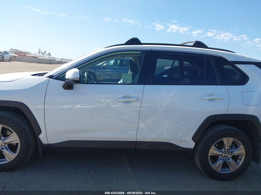 2024 Toyota Rav4 Hybrid Xle VIN: JTMRWRFV5RD233651 Lot: 43332588