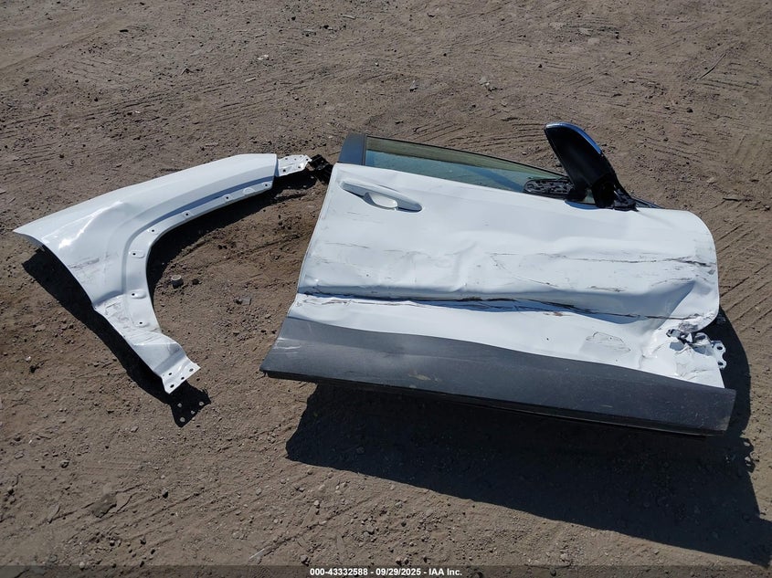 2024 Toyota Rav4 Hybrid Xle VIN: JTMRWRFV5RD233651 Lot: 43332588