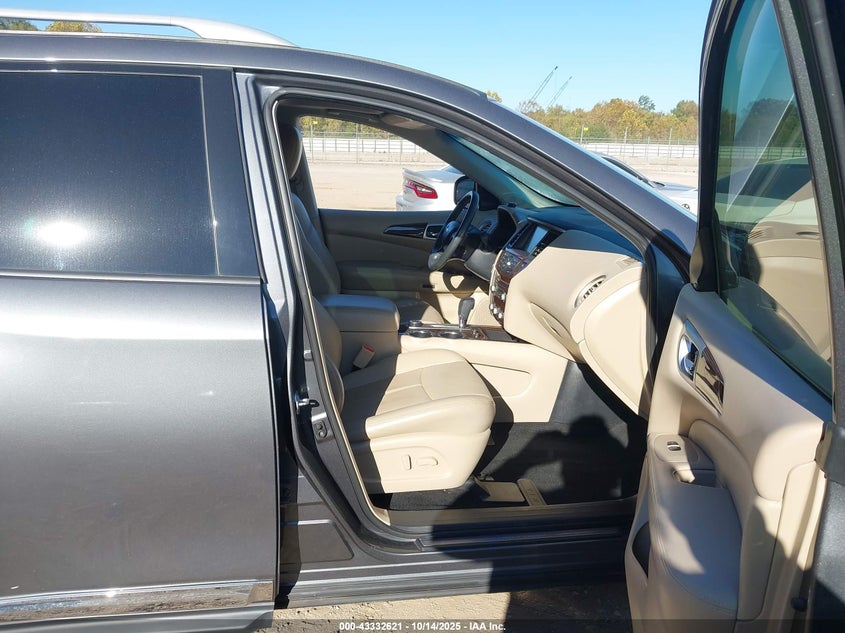 2016 NISSAN PATHFINDER PLATINUM 5N1AR2MM2GC614538