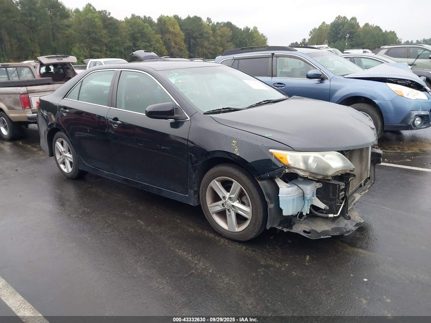 2014 TOYOTA CAMRY SE - 4T1BF1FK1EU371069