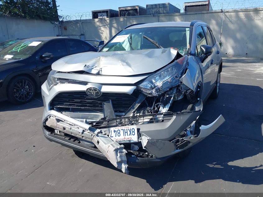 2019 TOYOTA RAV4 LE - 2T3H1RFV2KW026170