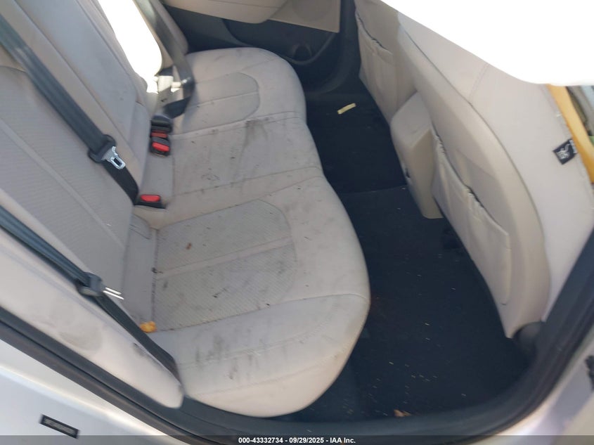 2016 HYUNDAI SONATA SE - 5NPE24AF8GH403019