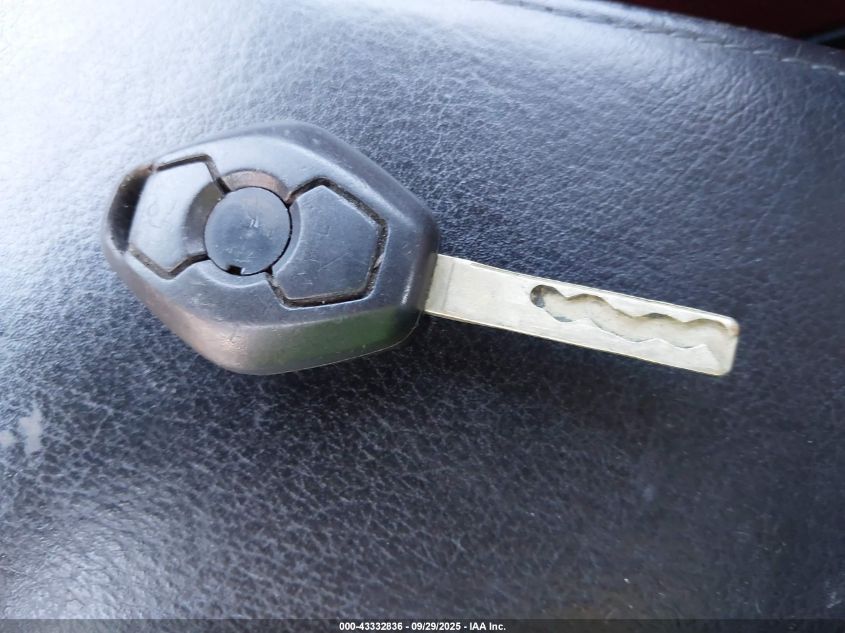 2000 BMW 323Ci VIN: WBABR3341YEB39261 Lot: 43332836