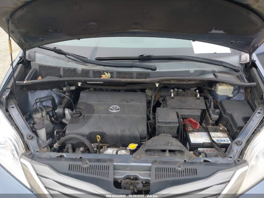 2014 Toyota Sienna Xle V6 8 Passenger VIN: 5TDYK3DC2ES473535 Lot: 43332880