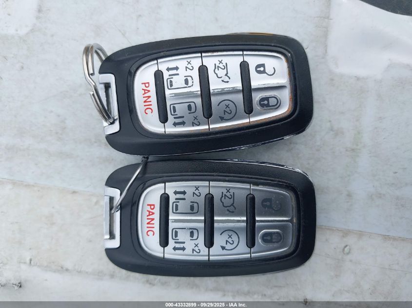 2022 Chrysler Pacifica Touring L VIN: 2C4RC1BG6NR170102 Lot: 43332899