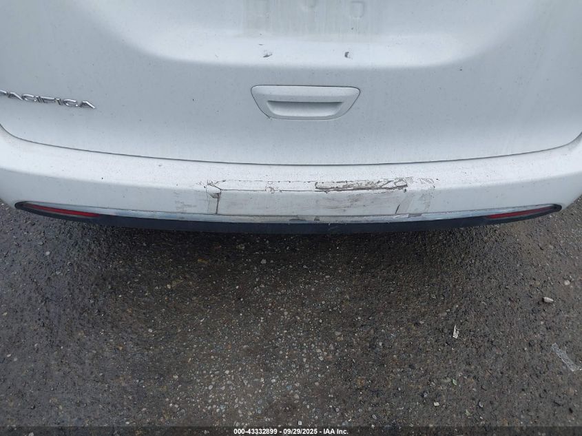 2022 Chrysler Pacifica Touring L VIN: 2C4RC1BG6NR170102 Lot: 43332899