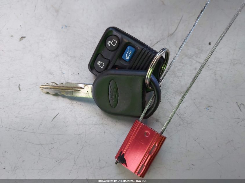 2005 Ford Expedition Eddie Bauer/King Ranch VIN: 1FMFU175X5LA77238 Lot: 43332942