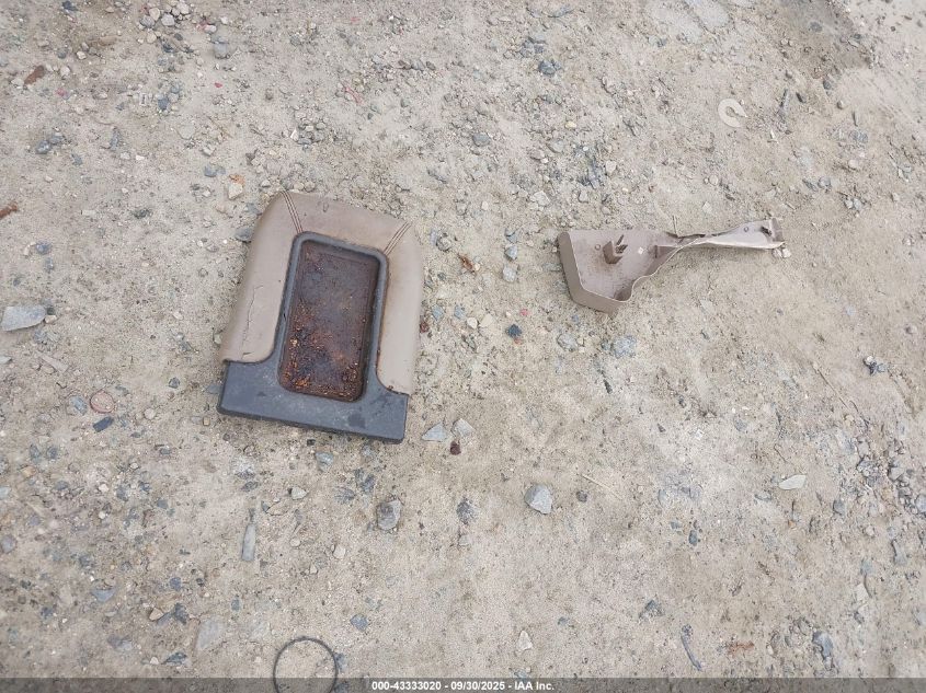 2004 Chevrolet Silverado 2500 Ls VIN: 1GCGK23U14F231947 Lot: 43333020