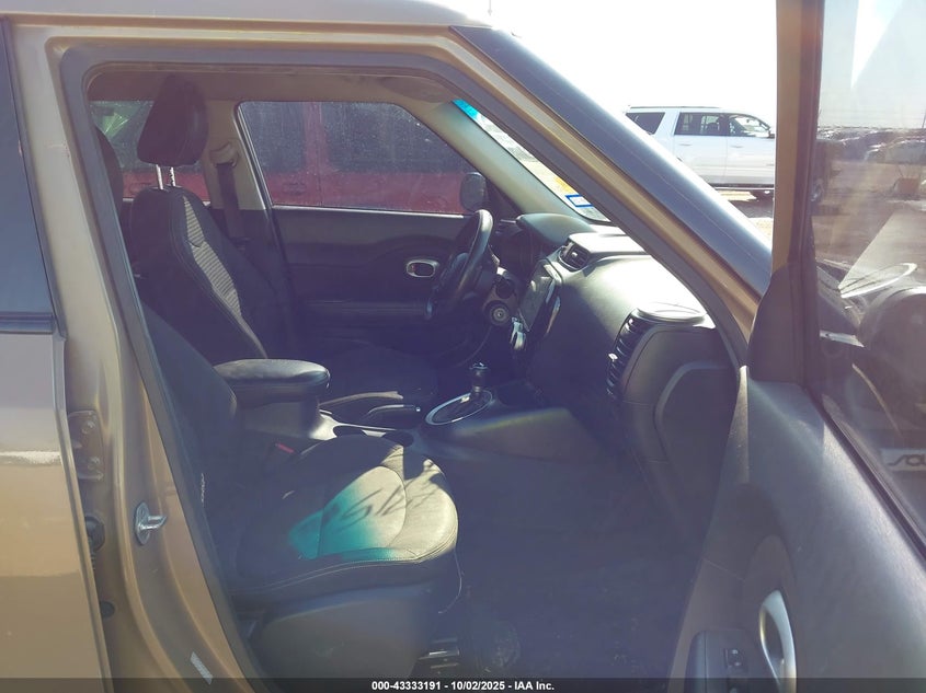 2015 KIA SOUL + - KNDJP3A54F7186315