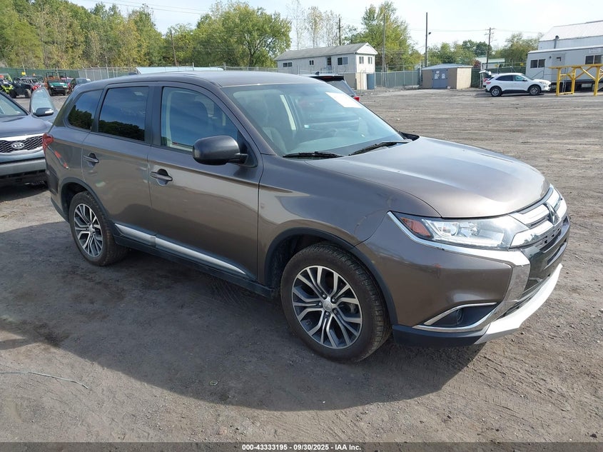MITSUBISHI OUTLANDER ES