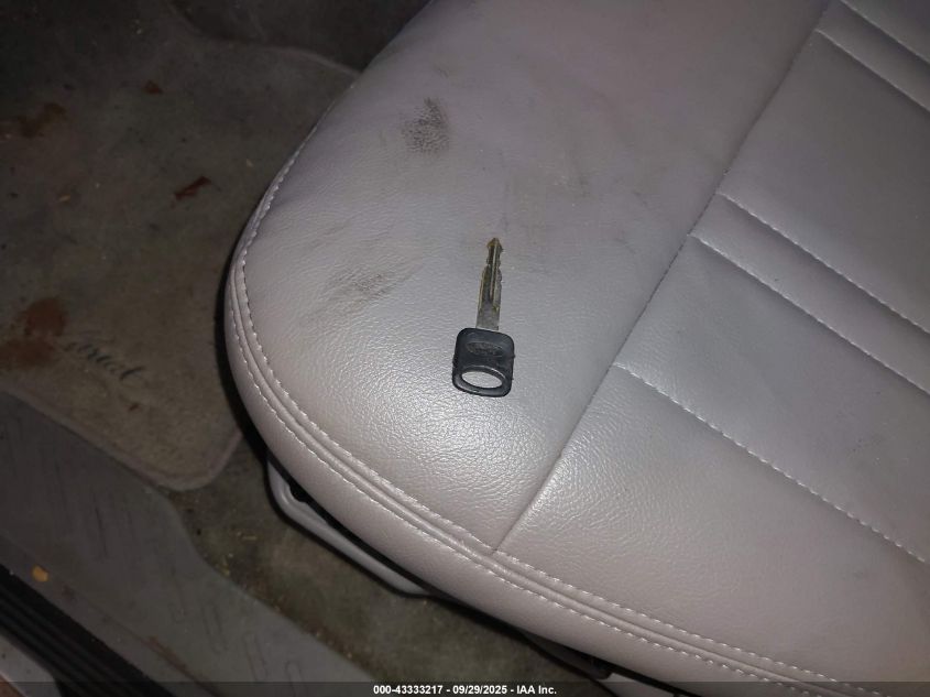 1997 Ford F-150 Lariat/Standard/Xl/Xlt VIN: 1FTDX1769VNA17029 Lot: 43333217