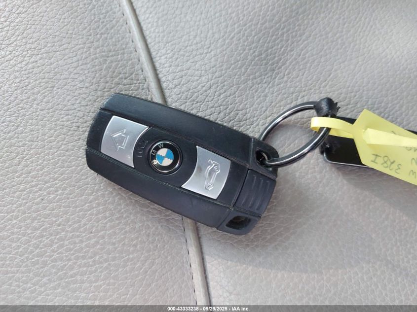 2011 BMW 328I xDrive VIN: WBAPK7G51BNN86035 Lot: 43333238