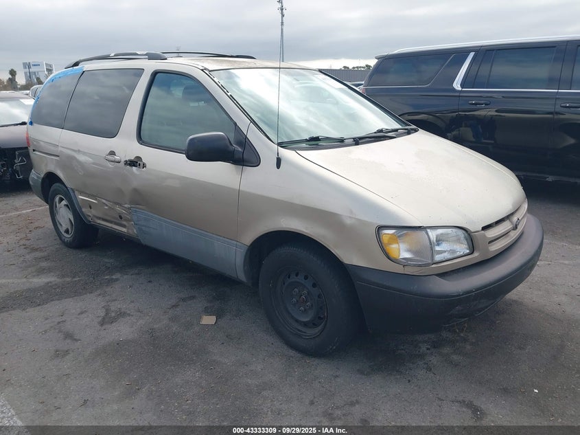 4T3ZF13C2YU214772 2000 Toyota Sienna Le auction photo 1