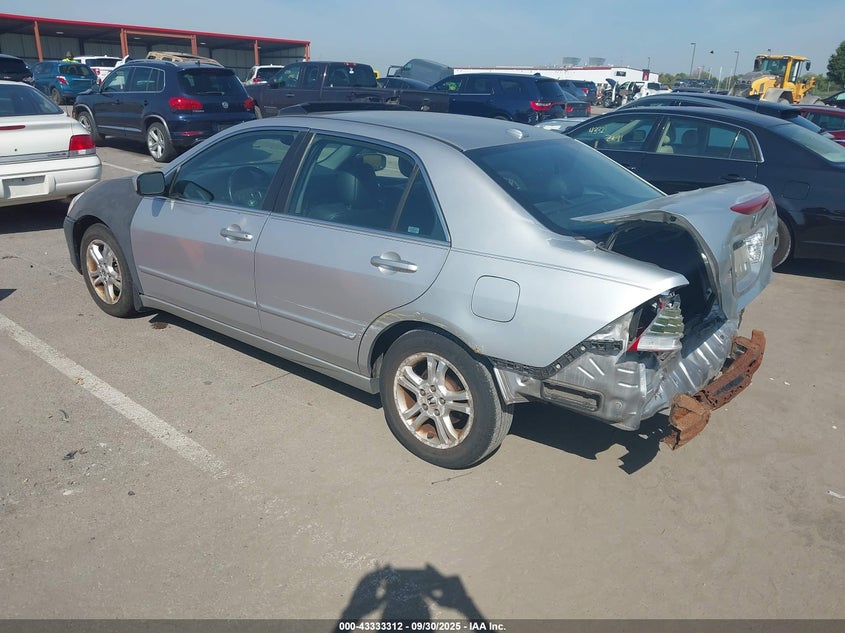 1HGCM56896A186539 2006 HONDA ACCORD photo no. 3