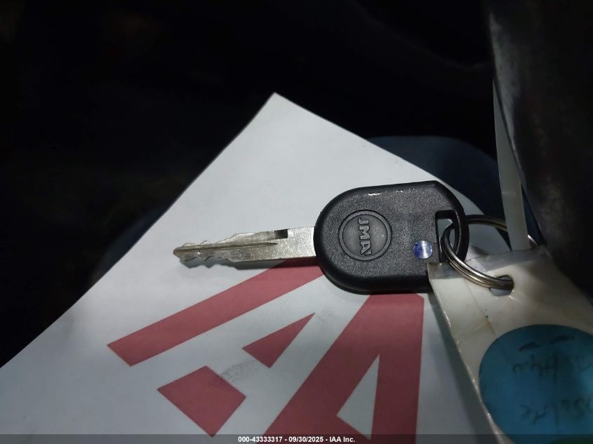 2004 Ford Explorer Sport Trac Adrenalin/Xls/Xlt VIN: 1FMZU77KX4UC04469 Lot: 43333317