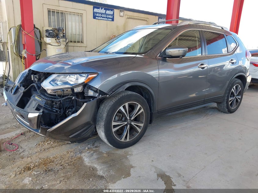 JN8AT2MT1KW251836 2019 NISSAN ROGUE photo no. 2