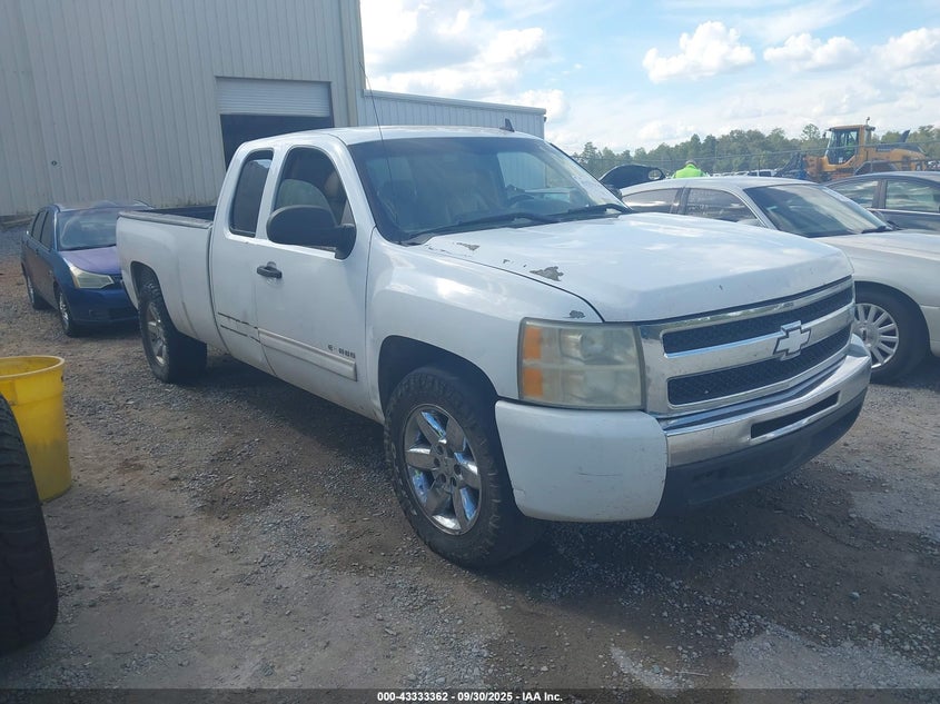 CHEVROLET SILVERADO 1500 LT