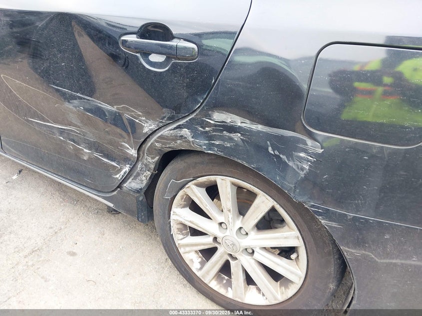 2013 Toyota Camry Hybrid Xle VIN: 4T1BD1FK5DU071300 Lot: 43333370