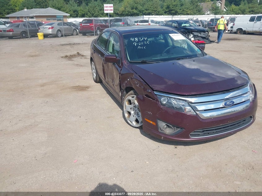 FORD FUSION SE