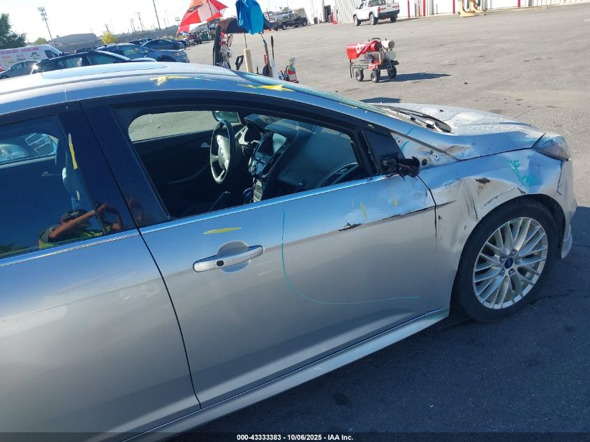 2014 Ford Focus Titanium VIN: 1FADP3N24EL373675 Lot: 43333383