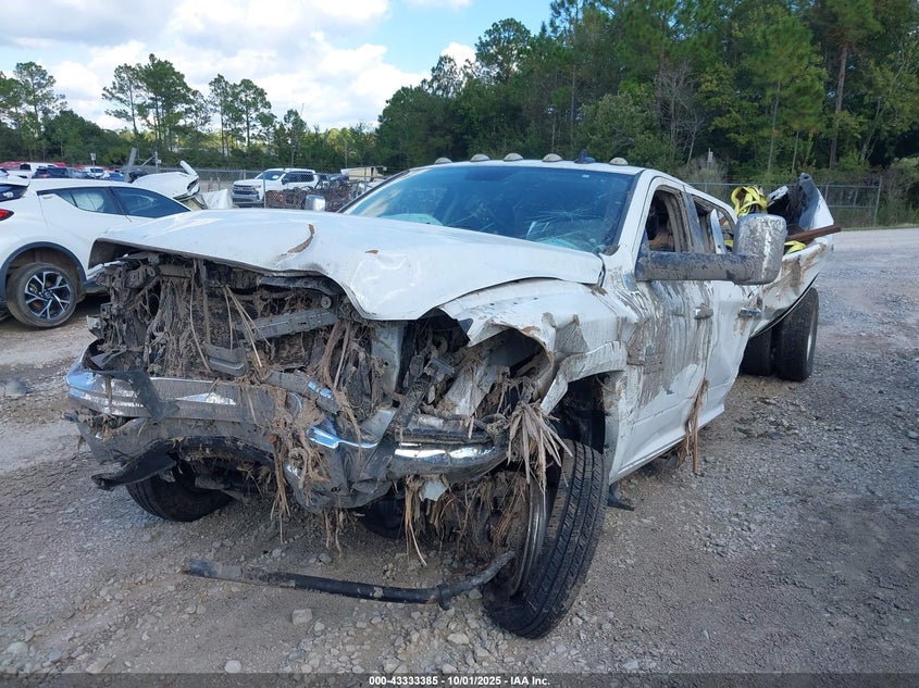 3C63RRJL8JG169042 2018 RAM 3500 photo no. 2