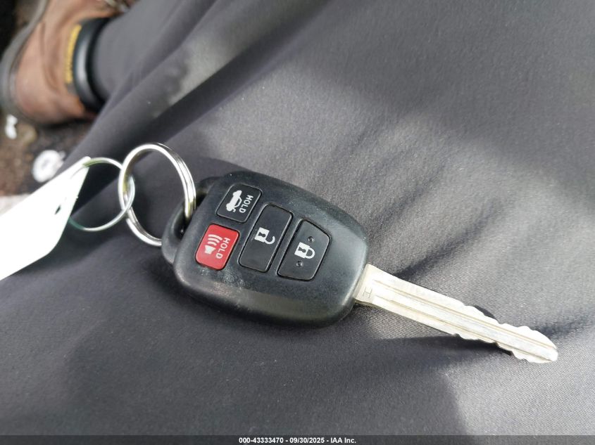 2014 Toyota Corolla Le VIN: 2T1BURHE4EC178833 Lot: 43333470