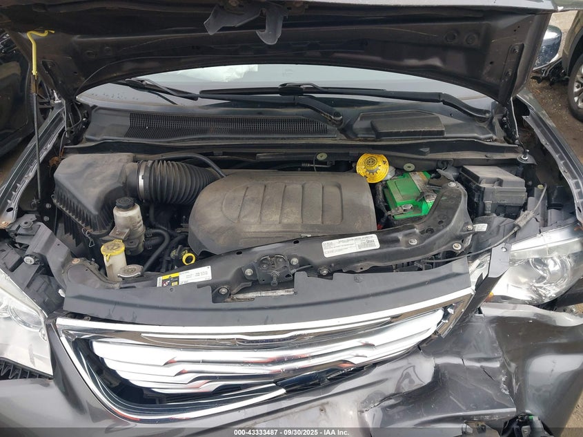 2016 CHRYSLER TOWN & COUNTRY LIMITED PLATINUM - 2C4RC1GG6GR199367