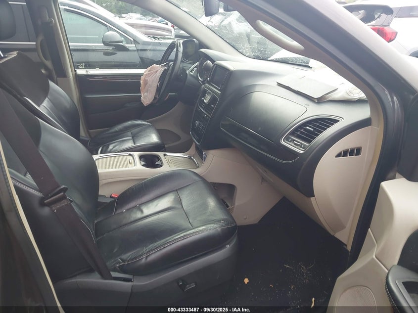 2016 CHRYSLER TOWN & COUNTRY LIMITED PLATINUM - 2C4RC1GG6GR199367