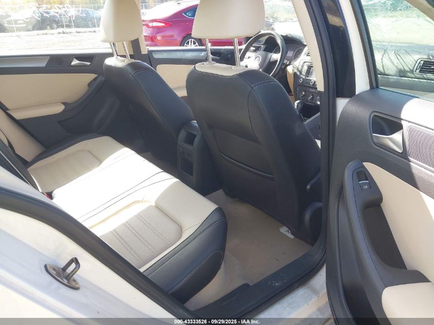 2013 Volkswagen Jetta 2.5L Sel VIN: 3VWLP7AJ5DM413296 Lot: 43333526
