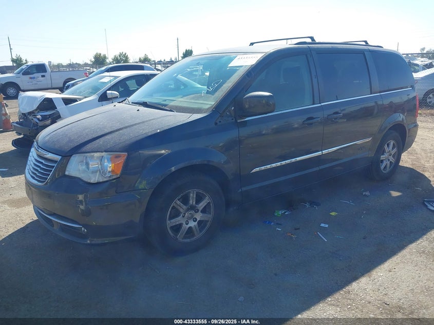 2011 Chrysler Town & Country Touring black van flexible 2A4RR5DG1BR615872 photo #3
