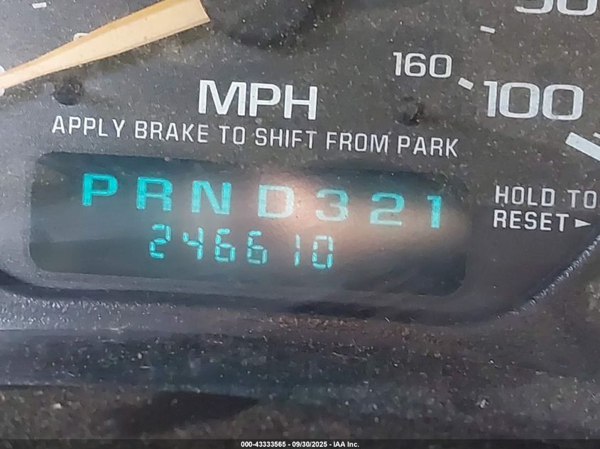 2002 GMC Sierra 2500Hd Sl/Sle/Standard VIN: 1GTHK23102F155693 Lot: 43333565