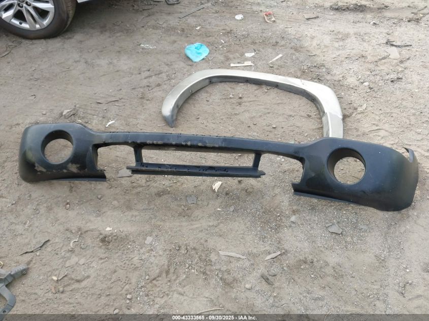 2002 GMC Sierra 2500Hd Sl/Sle/Standard VIN: 1GTHK23102F155693 Lot: 43333565