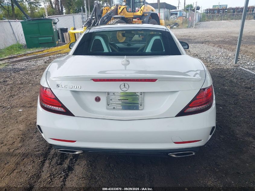 2019 Mercedes-Benz Slc 300 VIN: WDDPK3JAXKF159423 Lot: 43333570