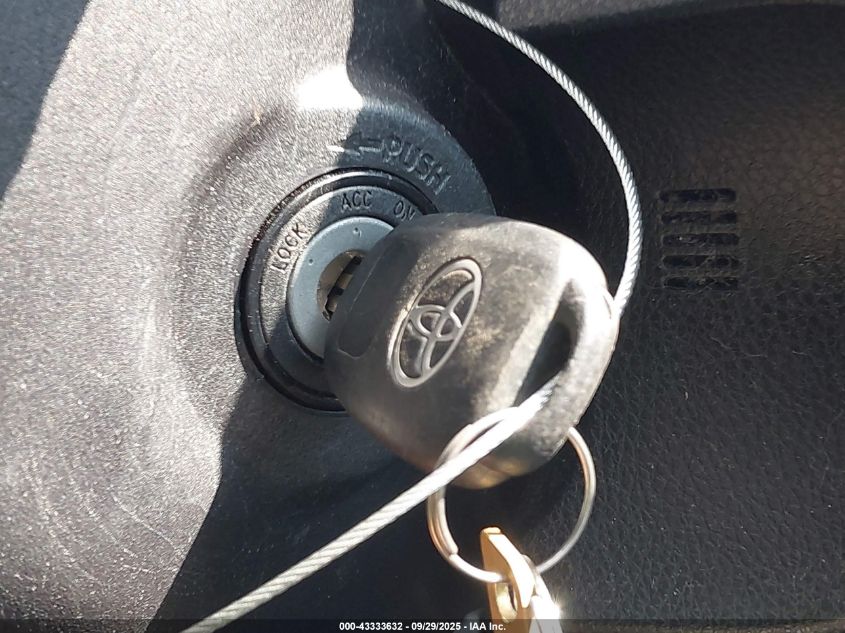 2015 Toyota Corolla S Plus VIN: 2T1BURHE8FC392032 Lot: 43333632