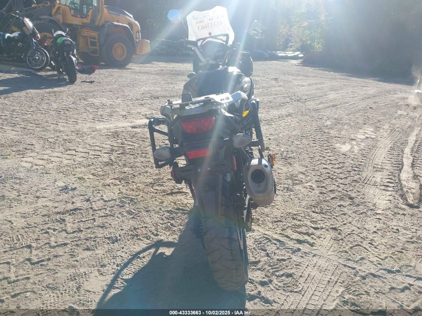 2018 Suzuki Dl1000 A/X VIN: JS1VU51A9J2100869 Lot: 43333663