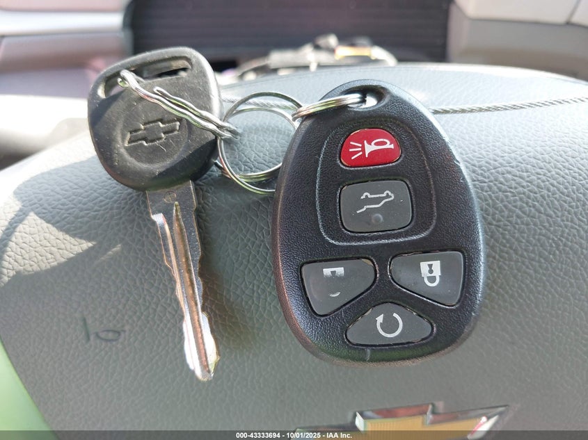 2015 CHEVROLET TRAVERSE 2LT - 1GNKRHKD2FJ142387