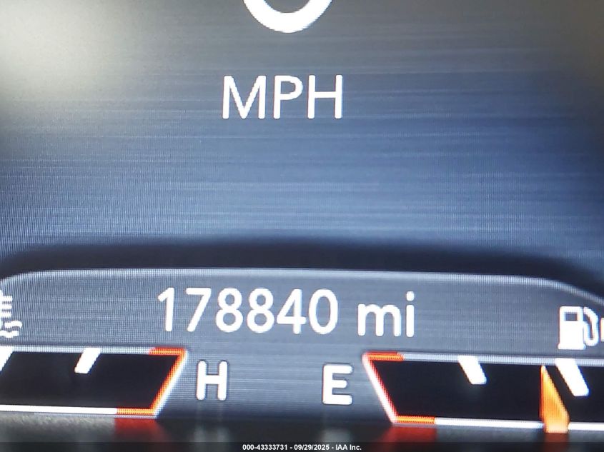 2019 Jeep Cherokee Trailhawk 4X4 VIN: 1C4PJMBX5KD298635 Lot: 43333731