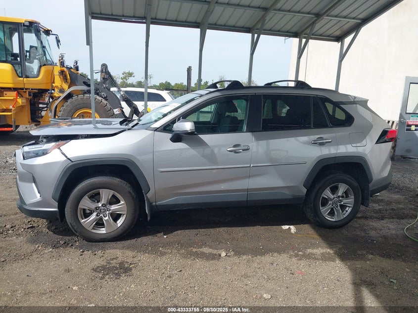 2023 Toyota Rav4 Xle VIN: 2T3P1RFV9PC372883 Lot: 43333755
