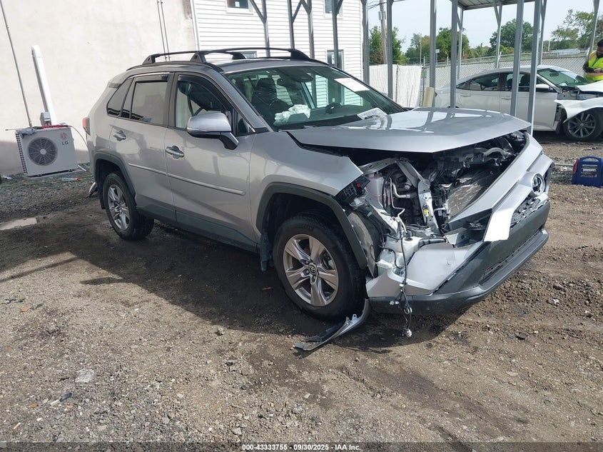 2023 TOYOTA RAV4 XLE - 2T3P1RFV9PC372883
