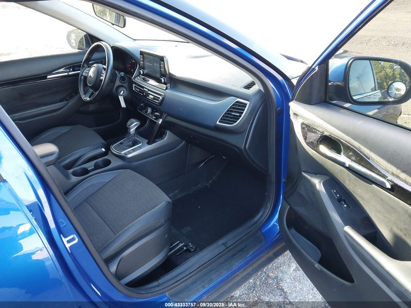 2021 KIA SELTOS S - KNDEU2AAXM7107941
