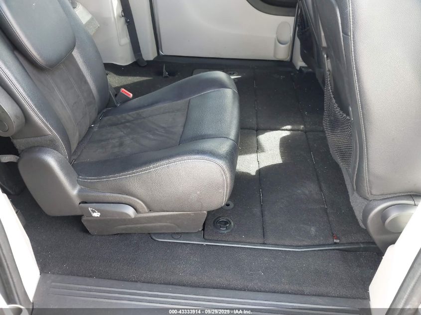 2019 Dodge Grand Caravan Sxt VIN: 2C4RDGCG7KR761789 Lot: 43333914