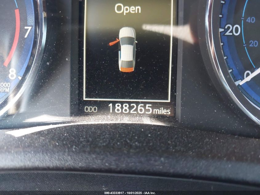 2017 Toyota Corolla Se VIN: 2T1BURHE4HC889324 Lot: 43333917